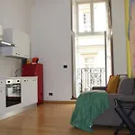 Casa Colore Esclusiva In Posizione Centralissima